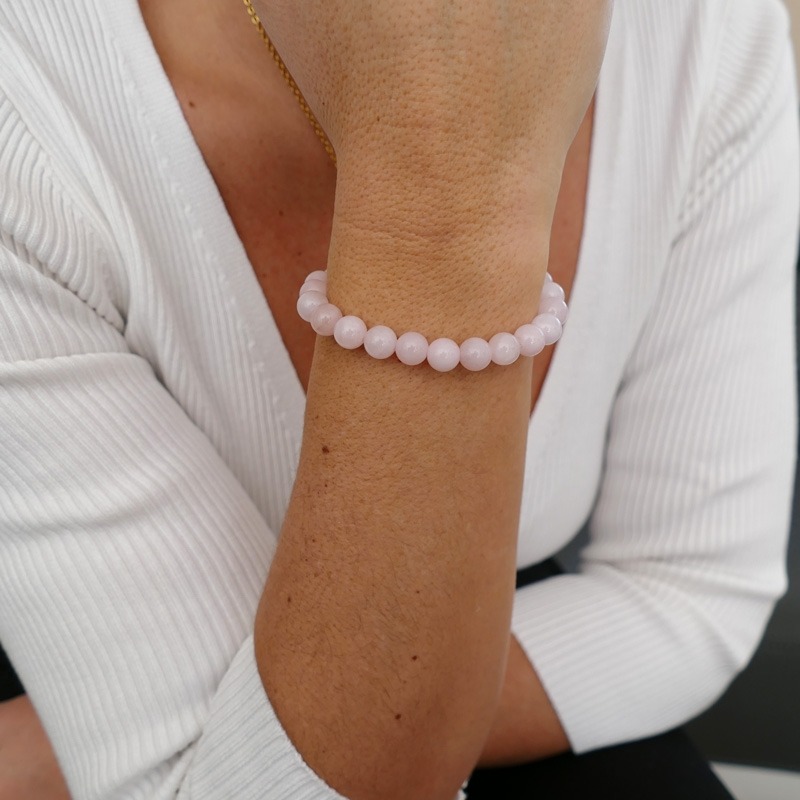 Pourquoi porter un bracelet en quartz rose ?
