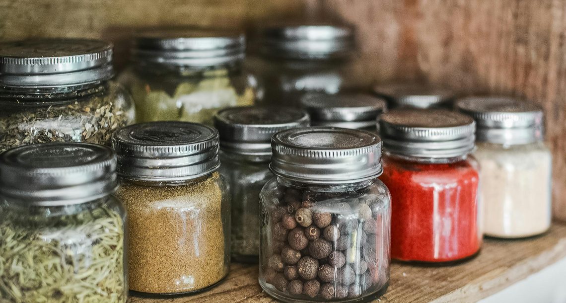 consommer moins : préparer ses plats soi même