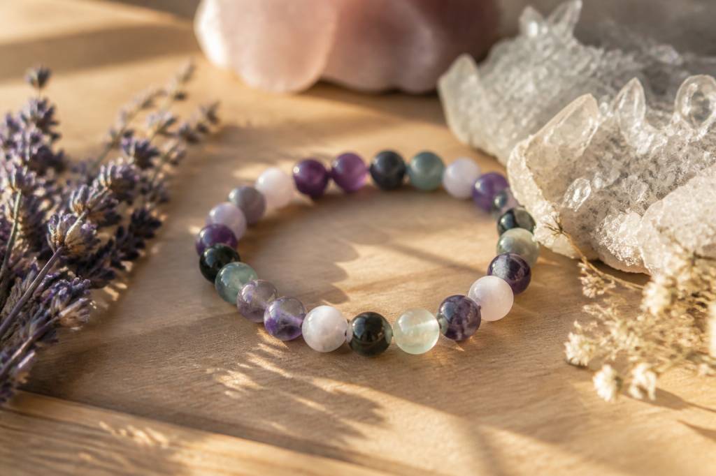 Bracelet energetique : bienfaits, choix et conseils d’utilisation
