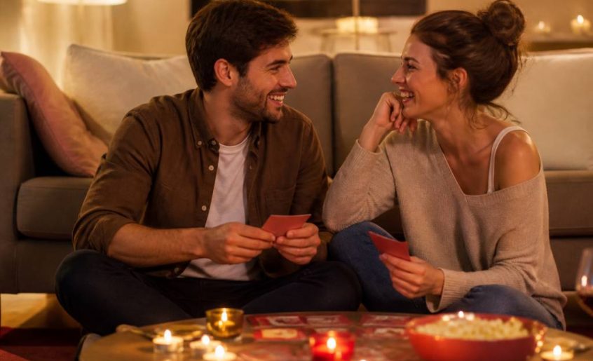 Jeux pour la Saint-Valentin : des idées amusantes pour une soirée en amoureux