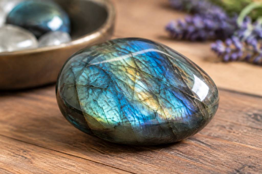 Labradorite : quels sont ses effets négatifs ?